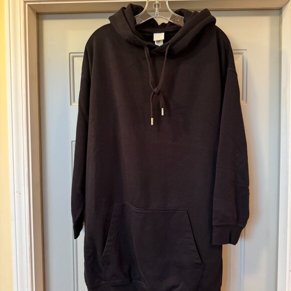 H&M Oversized Black Hoodie Sweatshirt – Size Medium (Fits M–L) – Streetwear Cozy - Picture 1 of 10